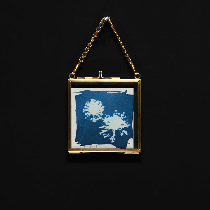 Cyanotypie | Florales Motiv im Glasrahmen | 7 x 7 cm - Pixel Cafe Cologne