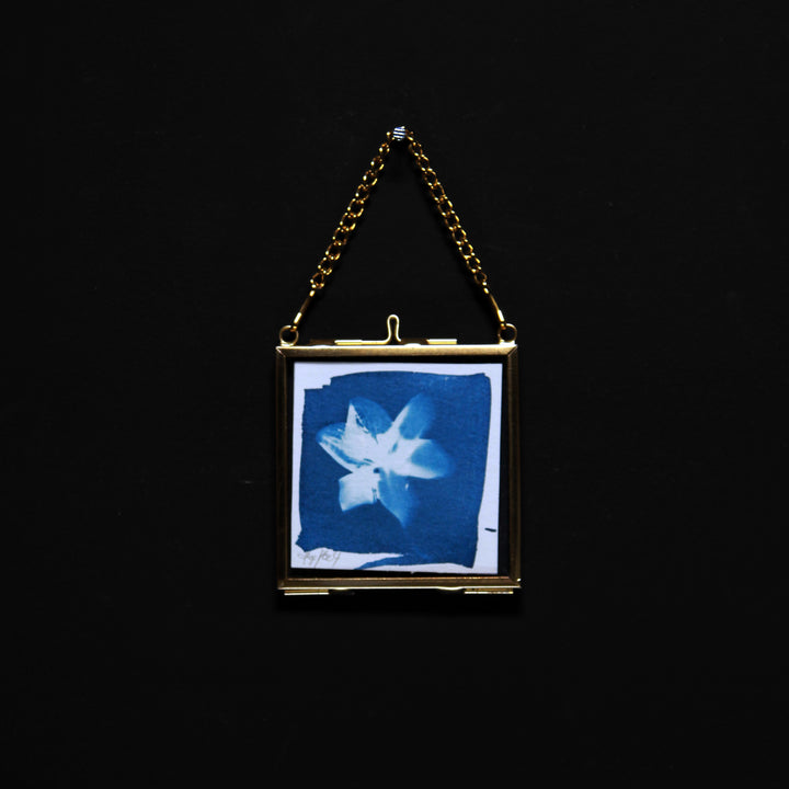 Cyanotypie | Florales Motiv im Glasrahmen | 7 x 7 cm - Pixel Cafe Cologne