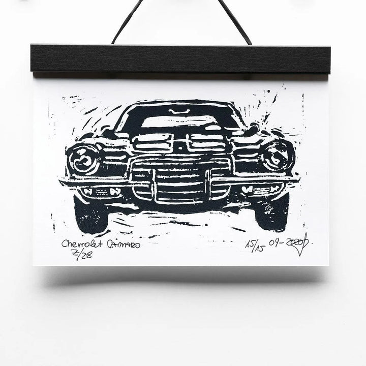 Chevrolet Camaro Z/28 | Linoldruck, schwarz auf weiß - Pixel Cafe Cologne Amerikanische Oldtimer, Art, Block print, Chevrolet, Chevrolet Camaro, Chevrolet Camaro Z/28, Geschenkartikel, Kunst, Linocut, Linoldruck, Linolstich, Muscle Car, Oldtimer, Unikat, US Car